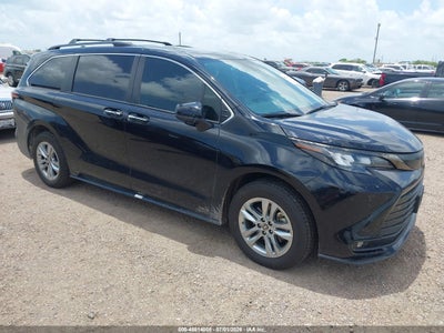 TOYOTA SIENNA 2023