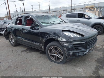 PORSCHE MACAN 2015