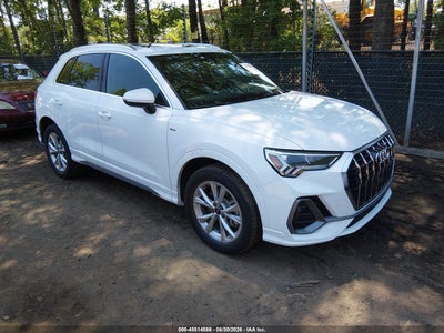 AUDI Q3 2024