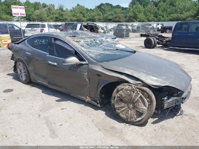 TESLA MODEL S 2015