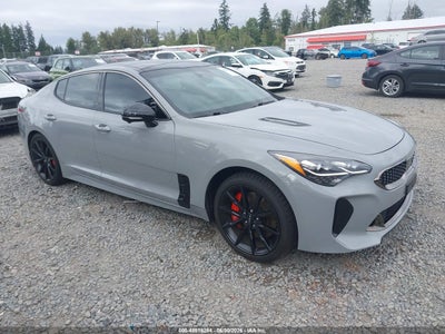 KIA STINGER 2023