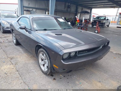 DODGE CHALLENGER 2013
