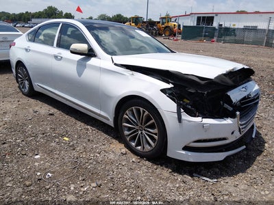 HYUNDAI GENESIS 2015
