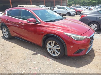 INFINITI QX30 2017