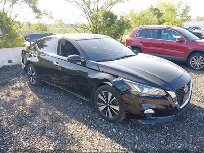 NISSAN ALTIMA 2020