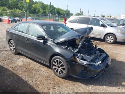 VOLKSWAGEN JETTA 2017