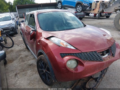 NISSAN JUKE 2011