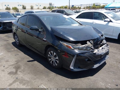 TOYOTA PRIUS PRIME 2021