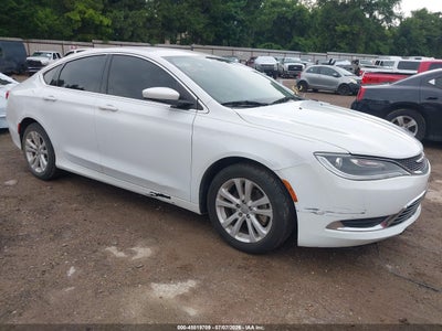 CHRYSLER 200 2016