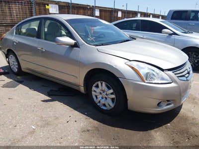 NISSAN ALTIMA 2010