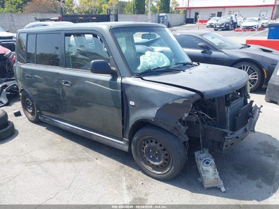 SCION XB 2005
