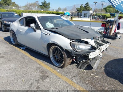 SCION FR-S 2015