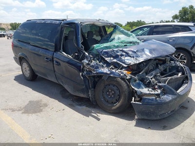 CHRYSLER TOWN & COUNTRY 2006
