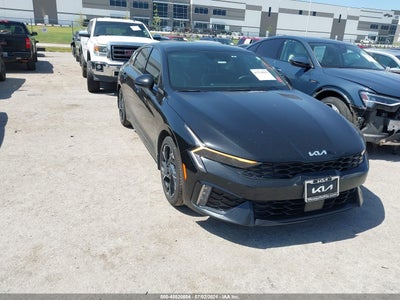 KIA K5 2025