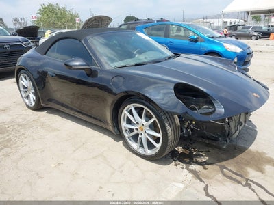 PORSCHE 911 2021