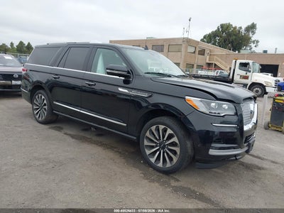 LINCOLN NAVIGATOR 2022