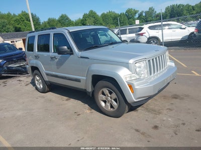JEEP LIBERTY 2012