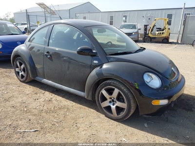 VOLKSWAGEN NEW BEETLE 2002
