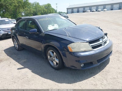 DODGE AVENGER 2013