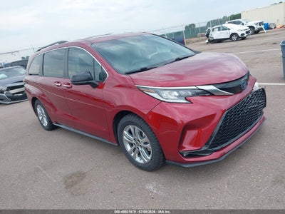 TOYOTA SIENNA 2023
