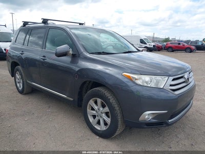 TOYOTA HIGHLANDER 2013