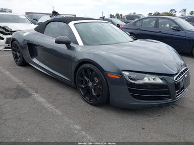 AUDI R8 2012