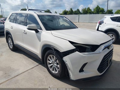 TOYOTA GRAND HIGHLANDER 2024
