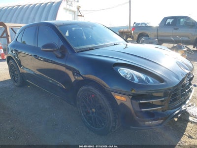 PORSCHE MACAN 2015