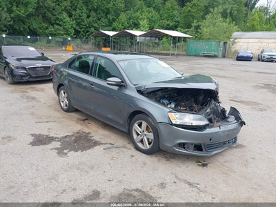 VOLKSWAGEN JETTA 2012
