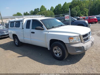 DODGE DAKOTA 2008