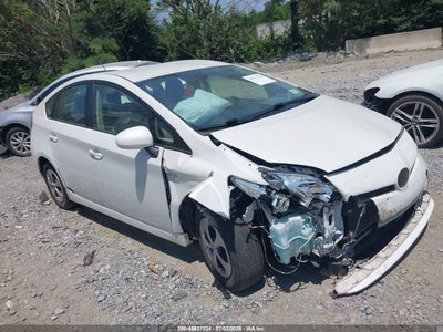 TOYOTA PRIUS 2013