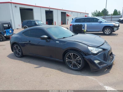 SCION FR-S 2015