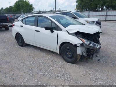 NISSAN VERSA 2020