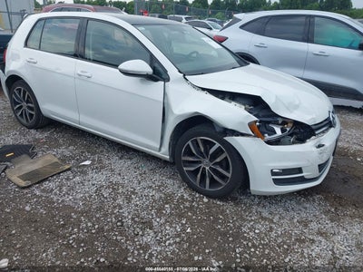 VOLKSWAGEN GOLF 2016