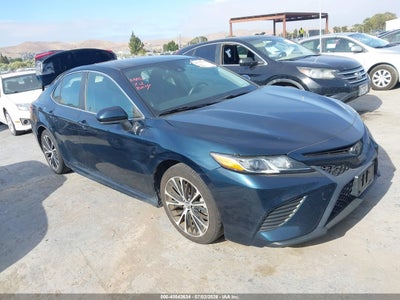 TOYOTA CAMRY 2019