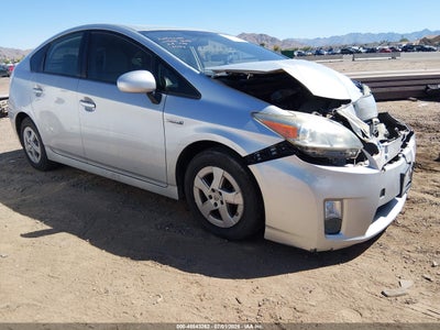 TOYOTA PRIUS 2011