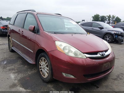 TOYOTA SIENNA 2008