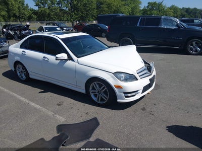 MERCEDES-BENZ C 300 2013