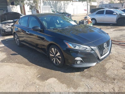 NISSAN ALTIMA 2020