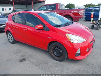 TOYOTA PRIUS C 2013