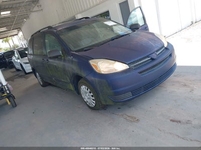 TOYOTA SIENNA 2005