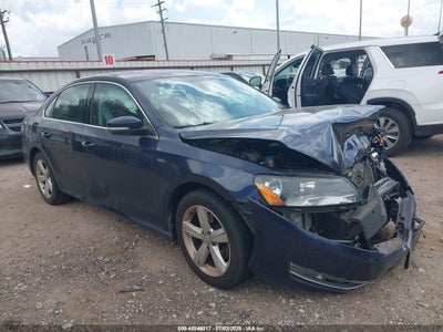 VOLKSWAGEN PASSAT 2015