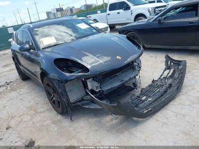 PORSCHE MACAN 2020