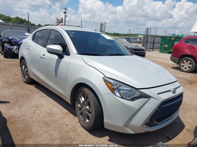 TOYOTA YARIS 2020