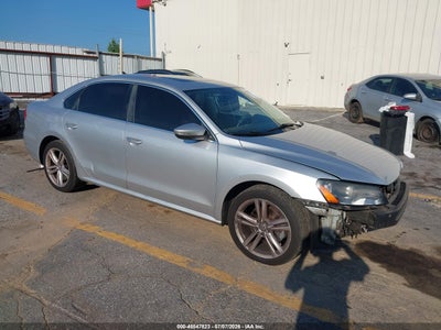 VOLKSWAGEN PASSAT 2014