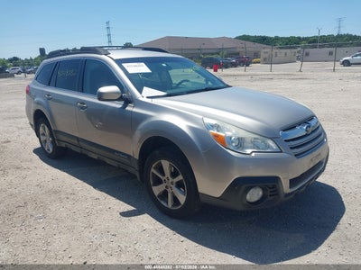 SUBARU OUTBACK 2014