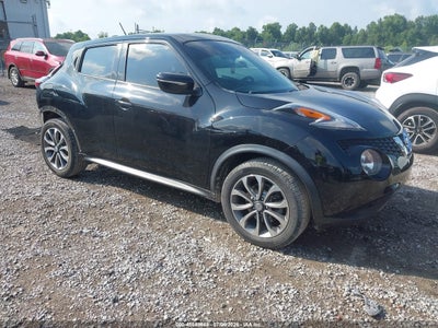 NISSAN JUKE 2017