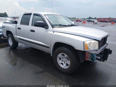 DODGE DAKOTA 2005
