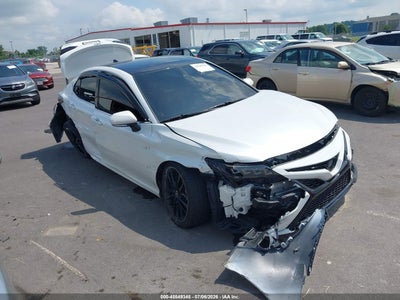 TOYOTA CAMRY 2023