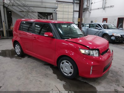 SCION XB 2013